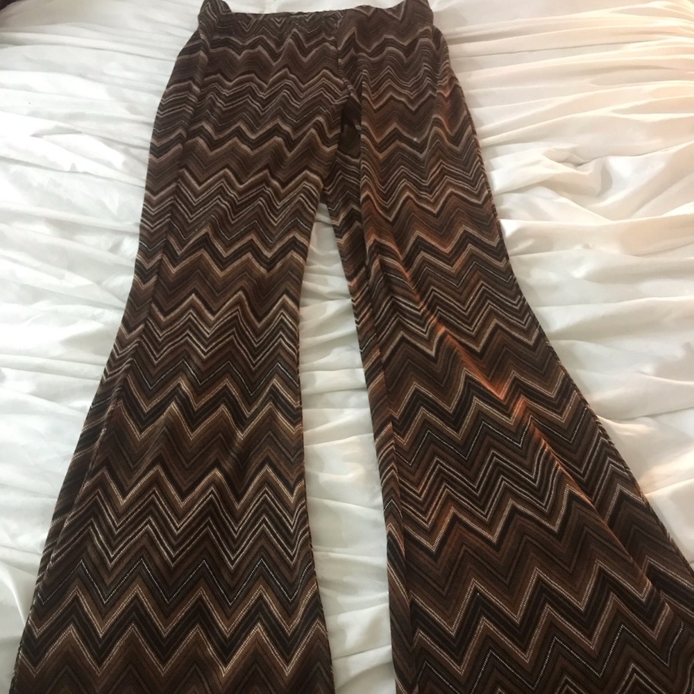 Boho Style Flared Pants! 🧡🖤